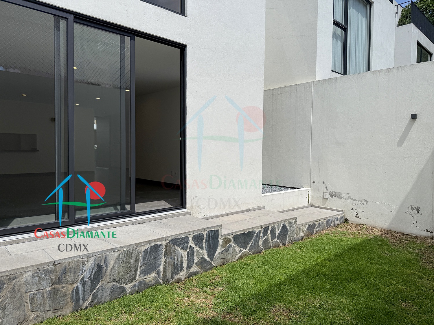 Las Águilas Verdun Casa D - Jardín 3